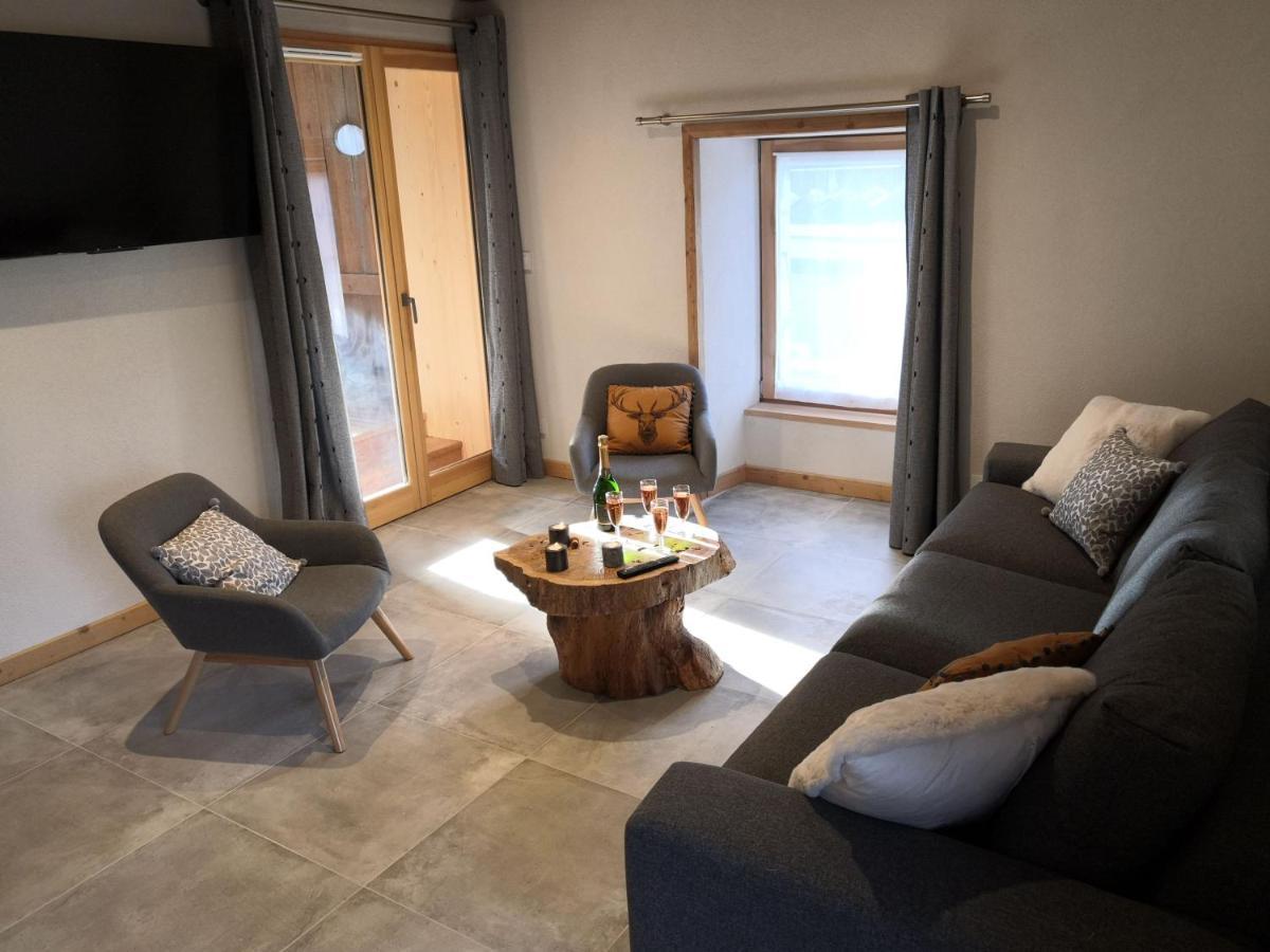 Chez Leon, Jacuzzi Et Sauna Des Le 1Er Septembre 2025 Samoens Luaran gambar