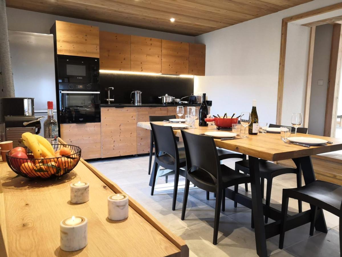 Chez Leon, Jacuzzi Et Sauna Des Le 1Er Septembre 2025 Samoens Luaran gambar